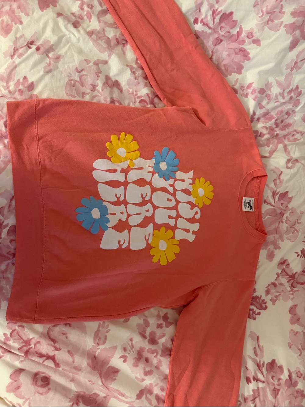 Women’s floral preppy crew neck in coral